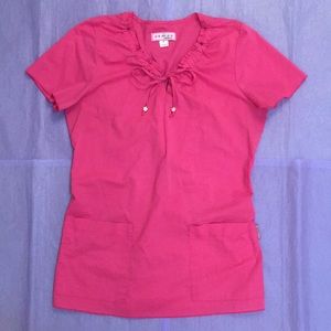 Koi Betsy Solid Pink Scrub Top Size Small